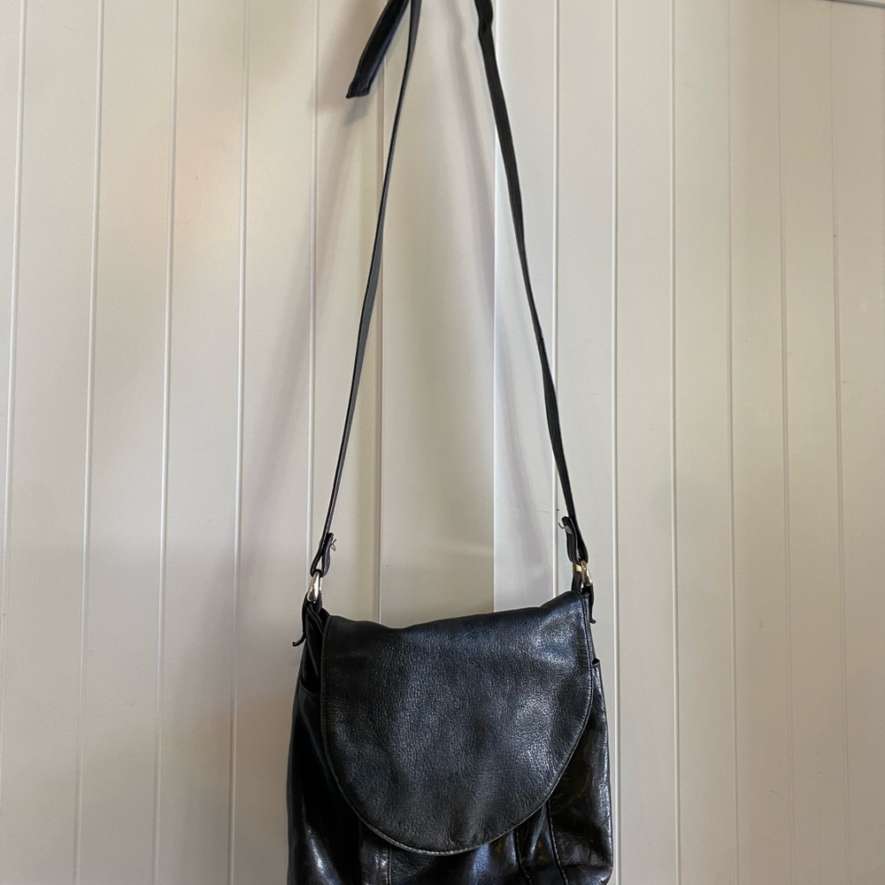 Classic Vintage Black Leather Crossbody Purse Bag